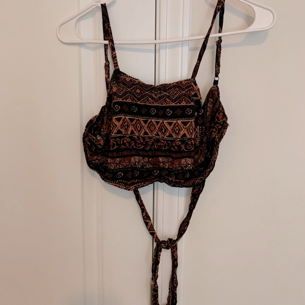 Crop top tribal print size small